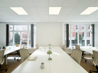 34-35 Eastcastle Street (1st Floor), London, Office To Let - Image - 2024-08-27T102625.jpg