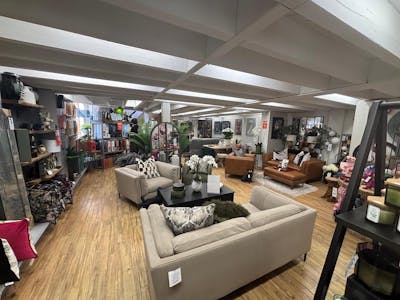 Plantation Bridge, Kendal, Retail For Sale - IMG-20260401-WA0014.jpg