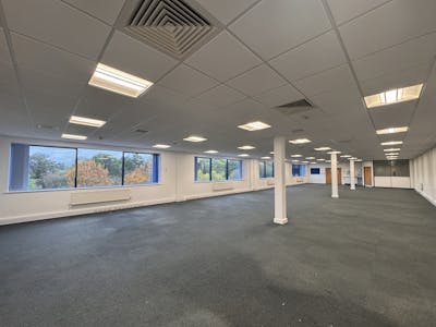 Parkway 92, Woodbury Lane, Worcester, Industrial / Warehouse To Let - IMG_1471.JPG