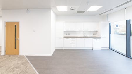 2 Lochrin Square, Edinburgh, Office To Let - 447A7198.jpg