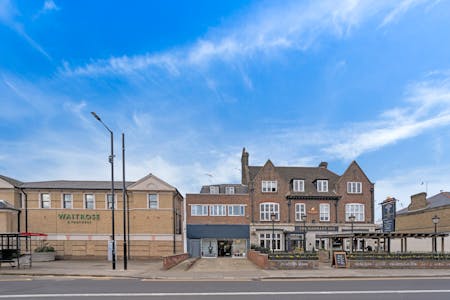 281 Ballards Lane, London, Retail To Let - DSC03458.jpg