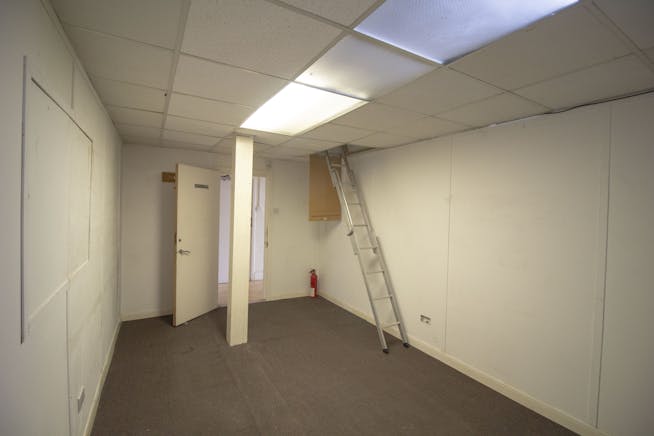 Unit 12, Wadsworth Business Centre, Perivale, Office / Industrial / Warehouse For Sale - 6.jpg