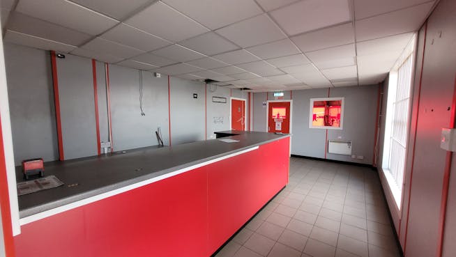 Granary Square, Falkirk, Industrial To Let - 20250724_160313.jpg