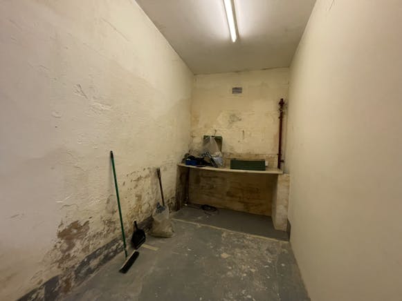 134 London Road, St. Leonards-on-Sea, Retail To Let - IMG_3716.JPEG