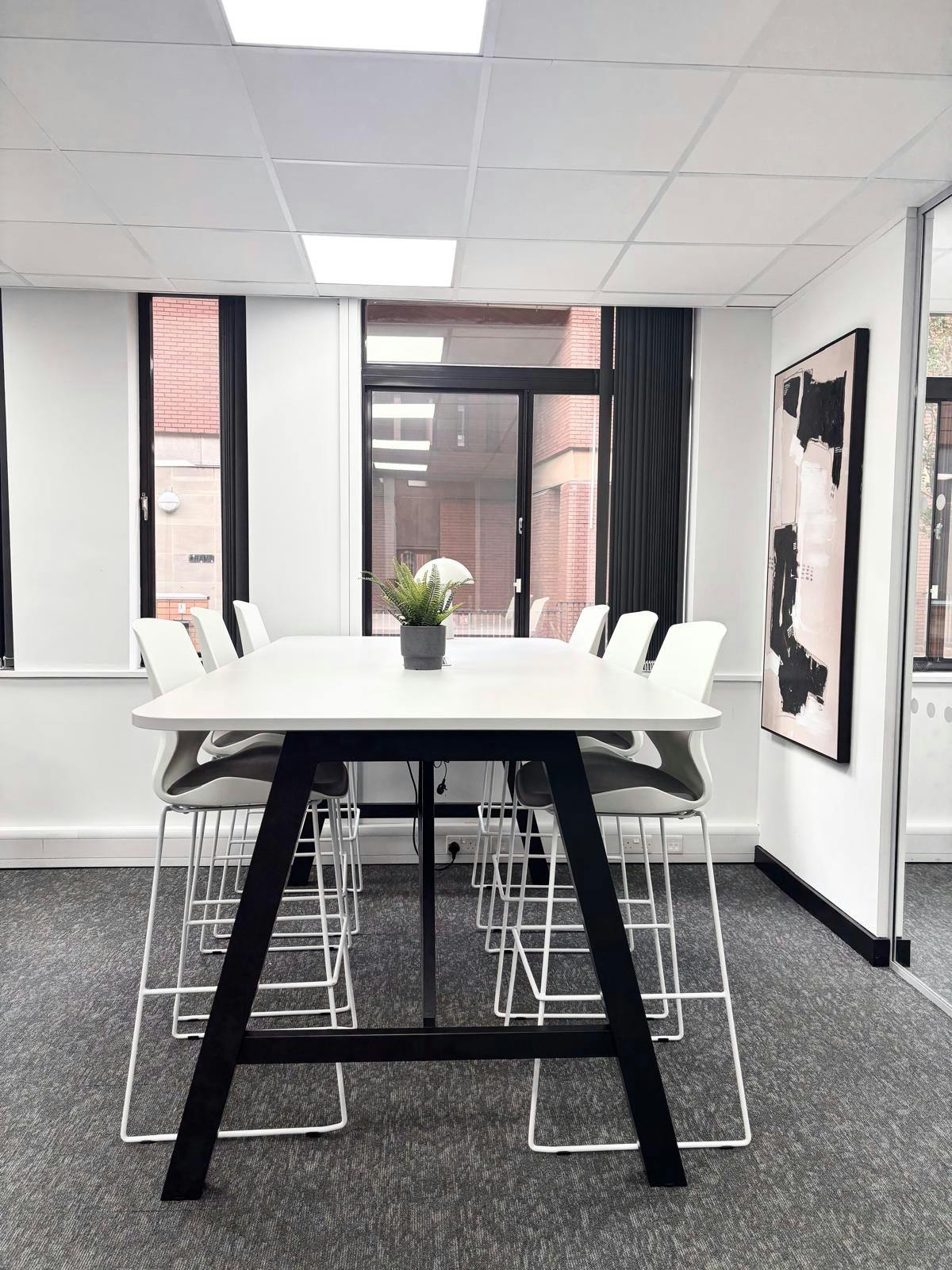 Oxford House, Leeds, Offices To Let - cd93b5ad372645c9a4be76864080a4fe.JPG
