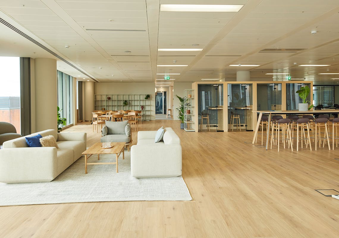 WJB_22UpperGround3817.jpg Twenty Two - Sea Containers, 22 Upper Ground, London, Office / Serviced Office To Let - WJB_22UpperGround3817.jpg