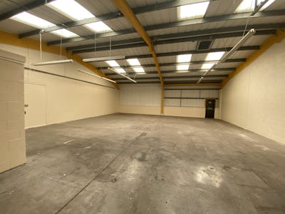 Unit 33, Aberaman Park Industrial Estate, Aberdare, Industrial To Let - Image 2