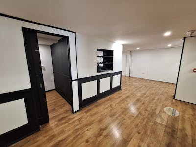 Unit 8A Market Parade, 51-54 Patrick Street, Cork City, Retail To Let - 8402.jpg