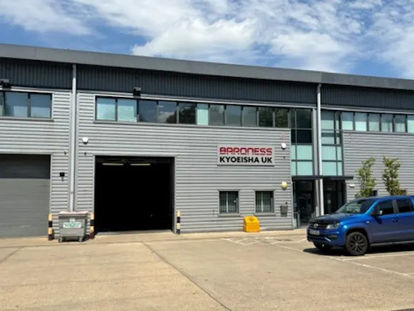 Unit 4 Hatch Industrial Park, Basingstoke, Industrial To Let - Picture10.jpg