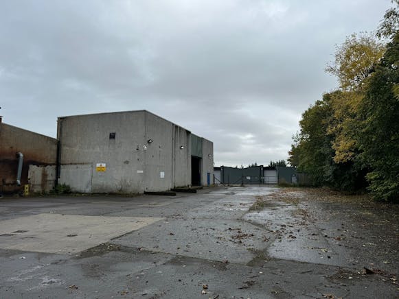 6-12 Singer Road, East Kilbride, Industrial To Let / For Sale - PHOTO20241023141210 2.jpg