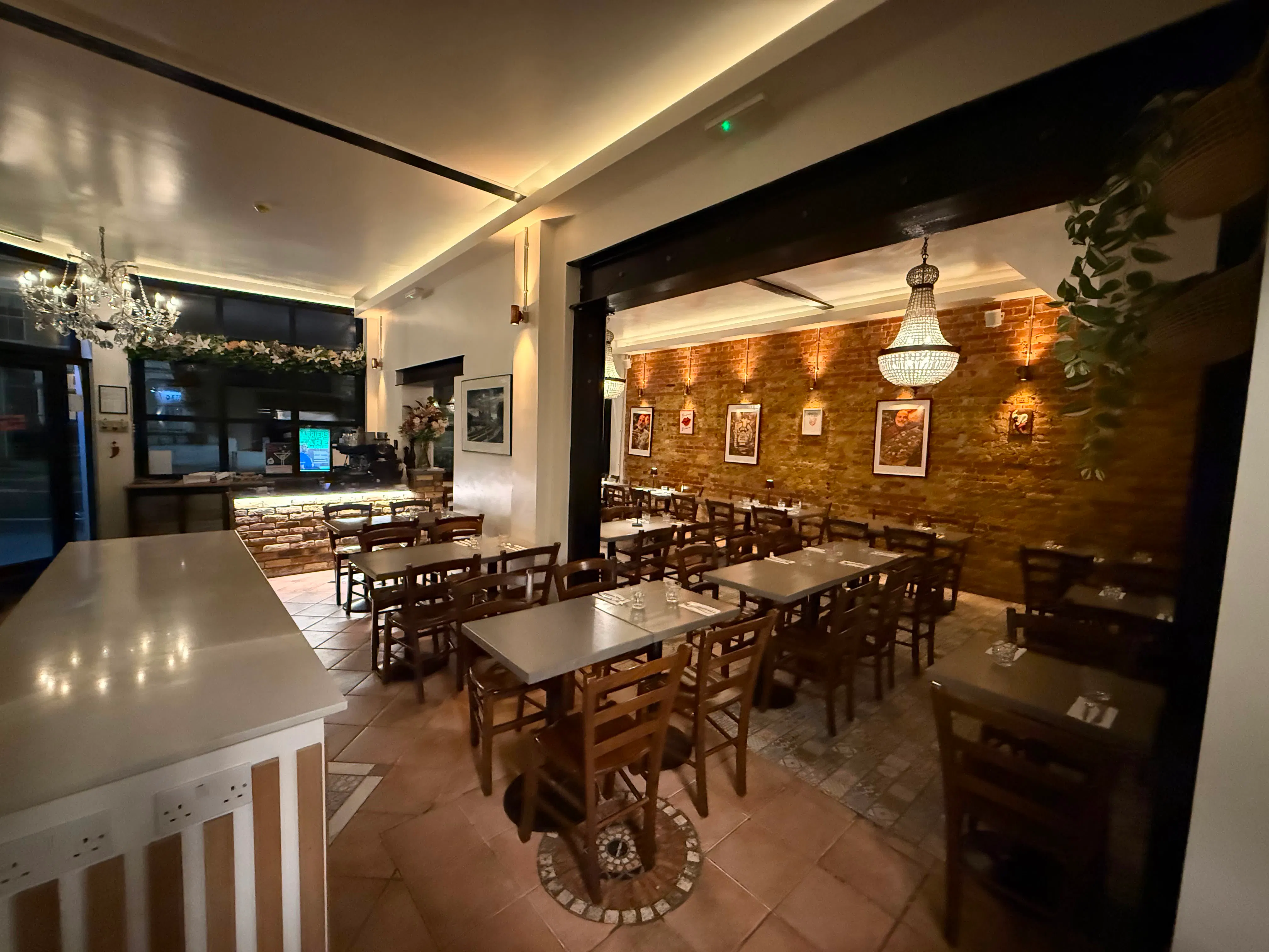 64 Battersea Rise, London, Restaurant To Let - 53740c4b-6b1c-47fb-a6ec-617e95231035.jpg