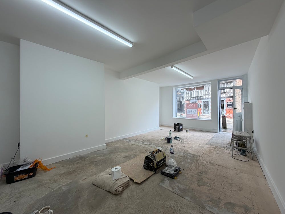 58 Wyle Cop - I1.jpeg