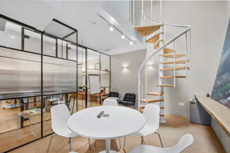 18 Newman Street, London, Investment / Mixed Use For Sale - dining1.jpg