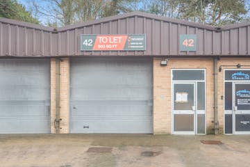 Unit 42 Robert Cort Industrial Estate, Reading, Industrial / Warehouse To Let - Unit 42