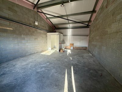 Unit 2 Court Lane Business Park, Court Lane, Christchurch, Industrial/Logistics / Industrial / Warehouse To Let - IMG_7238.JPEG