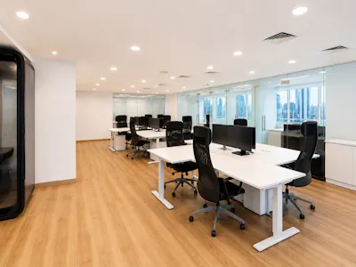 One Lake Plaza, Jumeirah Lake Towers, Dubai, Office To Let - 0AF6DECA-A909-4159-9946-348B59C38C77.jpeg