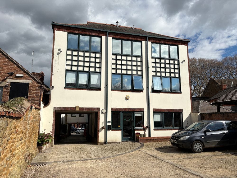 No 8 Guardian House, Banbury, Office / Serviced Office To Let - IMG_0023sm.jpg