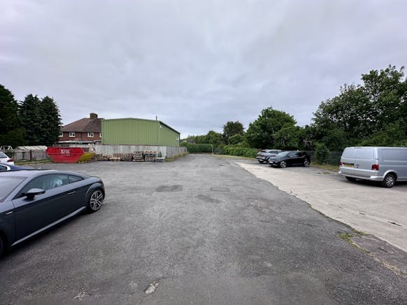 Unit 1 Bridge House, Princes Risborough, Industrial / Other To Let - IMG_7196 2.jpeg