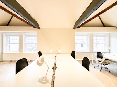 34-35 Eastcastle Street, 4th Floor, London, Office To Let - Image  20250910T125436018.jpg