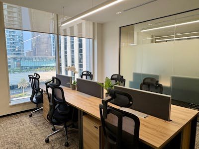 Emaar Square, Building 3, Office To Let - 427 (3).jpg