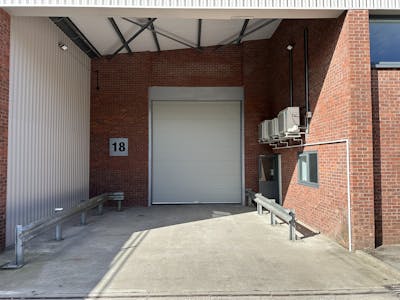 Unit 18 Garrick Industrial Estate, Hendon, Industrial To Let - IMG_1707.JPEG