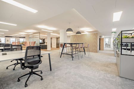 Aldermary House, 10-15 Queen Street, London, Office To Let - Part 6th 3.jpg