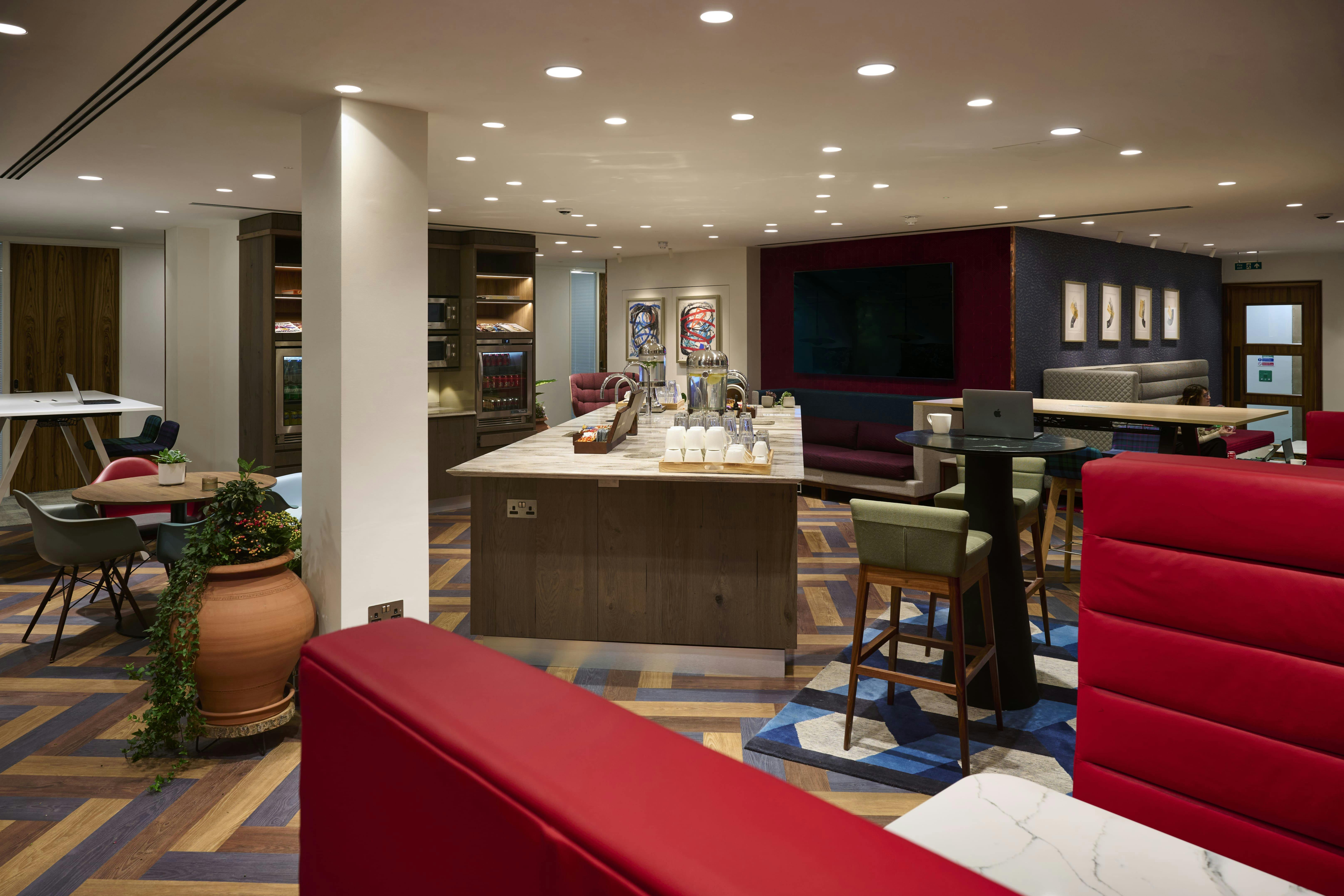 Office in London - photo 4