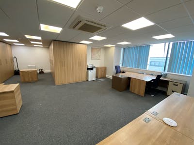 Suite 9, Eclipse House, Watford, Office To Let - 03.jpg