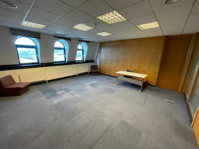 Tollgate Court Business Centre, Tollgate Drive, Tollgate Industrial Estate, Stafford, Serviced Office / Office To Let - IMG_8554.JPG