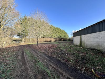 Land and Barn at Church Hill, Waterstock, Industrial / Investment / Land For Sale - IMG_3289.jpeg