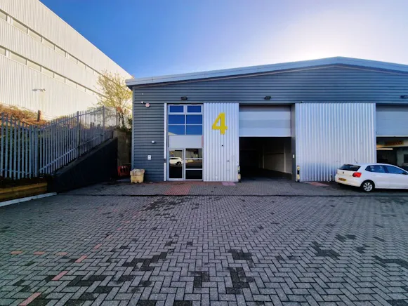 Unit 4 The IO Centre, Brunel Road, Basingstoke, Industrial To Let - 4ioCPicture1 - 01 10 2026.jpg