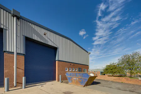 Units 1 And 2, Roman Way, Birmingham, Industrial / Workshops / Industrial / Warehouse To Let - gbroma04_U1_U2_019.jpg