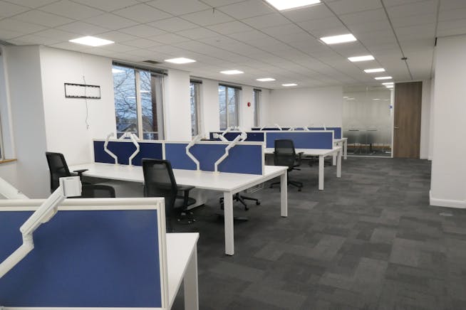 Stag House, Hertford, Offices To Let - P1060423.JPG