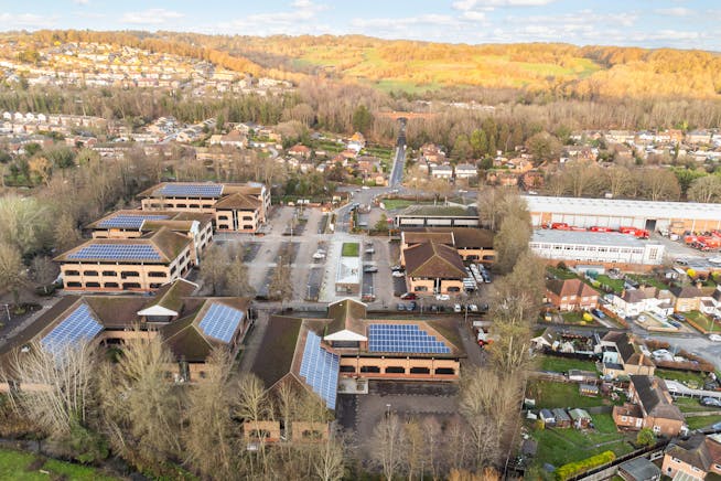 First Floor, Hampden Court, High Wycombe, Offices To Let - 101879_Hampden-Court-Kingsmead-Business (12).jpg