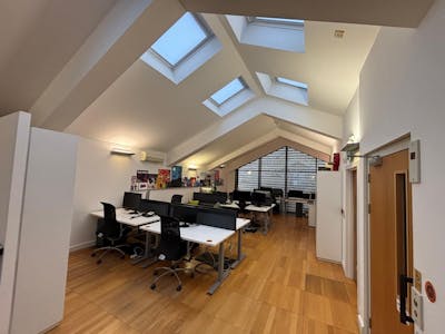 1st Floor, The Studio, Unit 1, London, Office To Let - Picture11.jpg