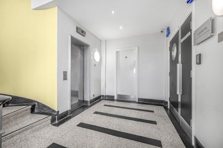 41-42 Eastcastle Street, London, Office To Let - hall 1.jpg