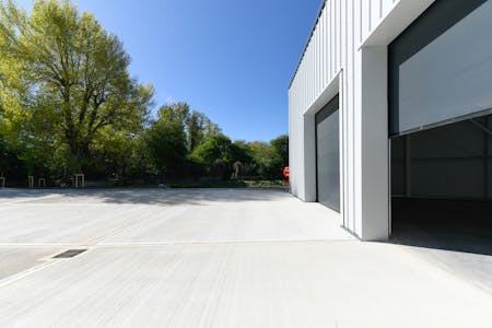 Aylesbury Enterprise Park, Stocklake, Industrial / Trade Counter / Warehouse / Workshops To Let - AylesburyEnterpriseUnits1-11_HighRes-26.jpg