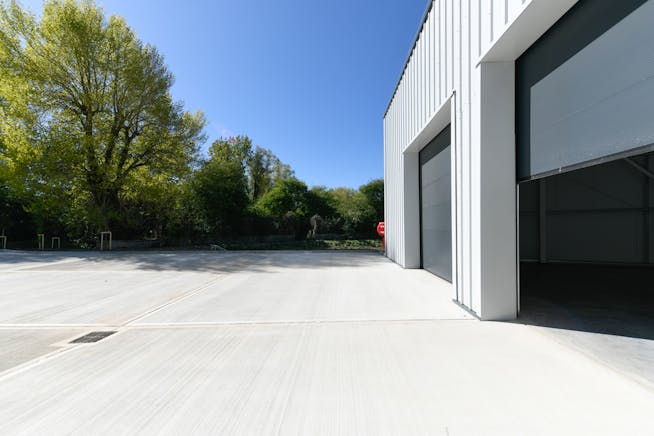 Aylesbury Enterprise Park, Stocklake, Industrial / Industrial To Let - AylesburyEnterpriseUnits1-11_HighRes-26.jpg
