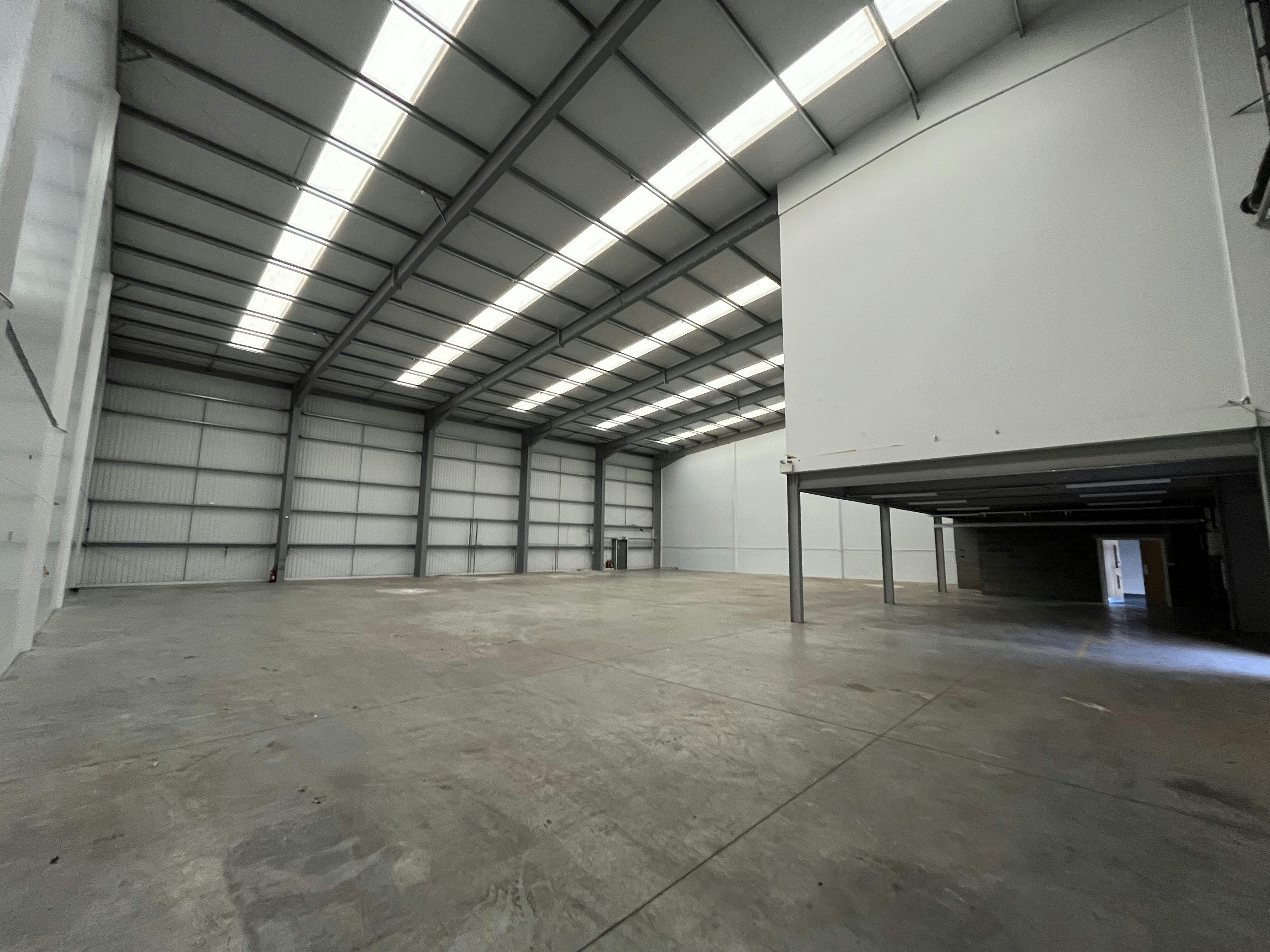 Unit B4, Chorley, Industrial To Let - B4 Buckshaw Warehouse 2.jpg