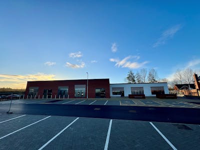 Unit 1, Telford, Retail To Let - Front 2