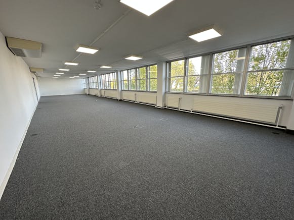 Westmead House, Farnborough, Offices / Serviced Offices To Let - IMG_4661.jpeg