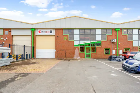 Unit 16 Shepperton Business Park, Shepperton, Industrial / Warehouse To Let - 116891_Interspan-Europe-Ltd-Unit (7)_low.jpg