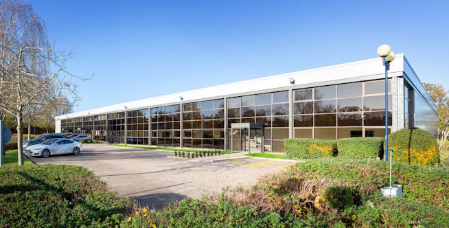 Unit 4 Crompton Fields, Crawley, Warehouse & Industrial To Let - Crawley19.jpg