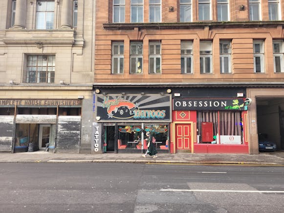 19 / 21 High Street, Glasgow, Retail To Let - 20241218_123546.jpg