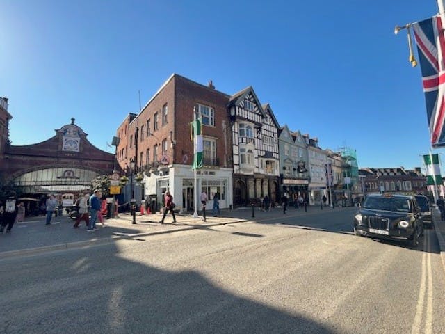 2 Thames Street, Windsor, A3 / Retail To Let - Frontage ii.jpg