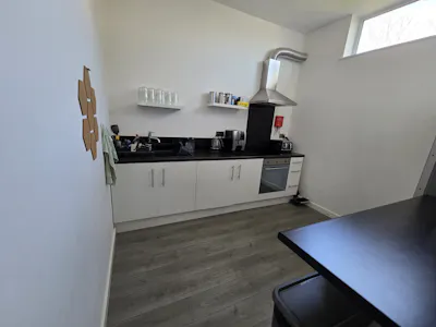 Unit 8, A&B, 327 Southchurch Road, Southend-On-Sea, Office To Let - WhatsApp Image 2026-04-07 at 12.00.29 (3).jpeg