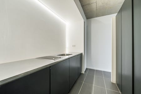Unit B North Gainsborough Studios, London, Office To Let - 13069901068484976a3f3a.jpg