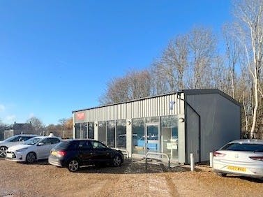 Unit 7, Guildford, Retail To Let - External b i.jpg