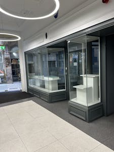 Unit 8, St. Anns Arcade, Manchester, Retail To Let - IMG_5700.jpg