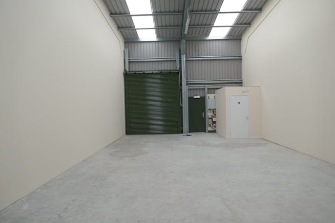 Unit 23 Leaside Industrial Park, Sedge Green, Nazeing, Industrial To Let - P1040231.JPG